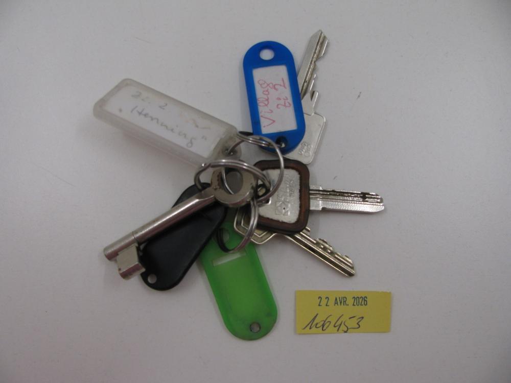 Clés : N° 2026002075 Trouvé(e) le : Wed Apr 22 00:00:00 CEST 2026