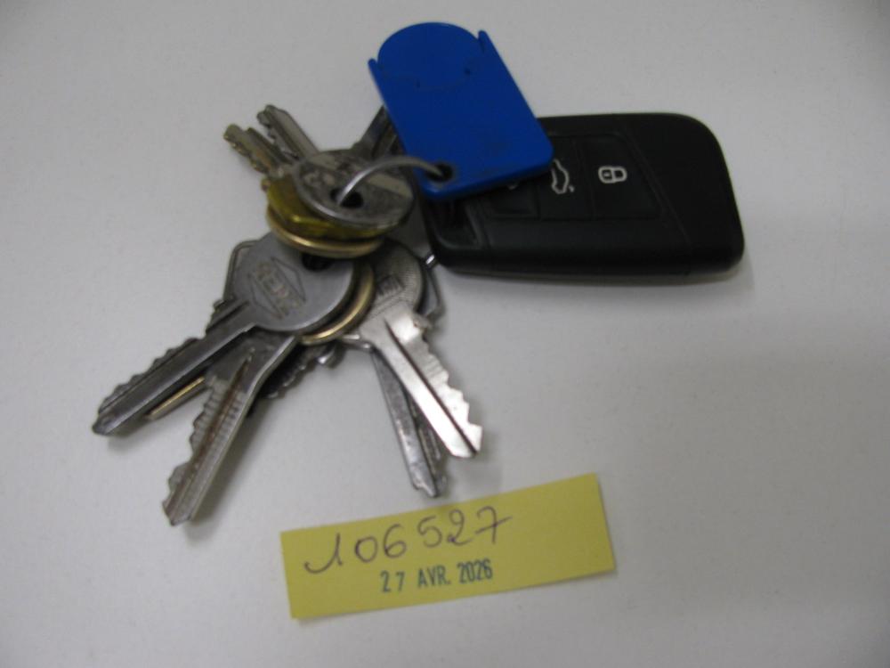 Clés : N° 2026002149 Trouvé(e) le : Mon Apr 27 00:00:00 CEST 2026