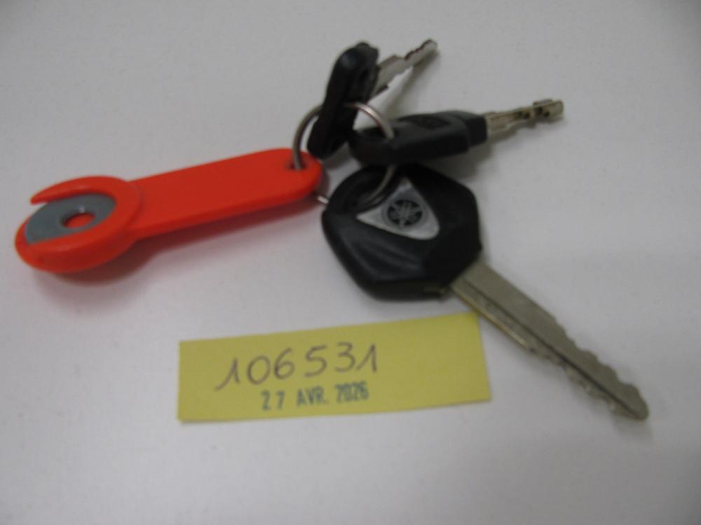 Clés : N° 2026002153 Trouvé(e) le : Mon Apr 27 00:00:00 CEST 2026