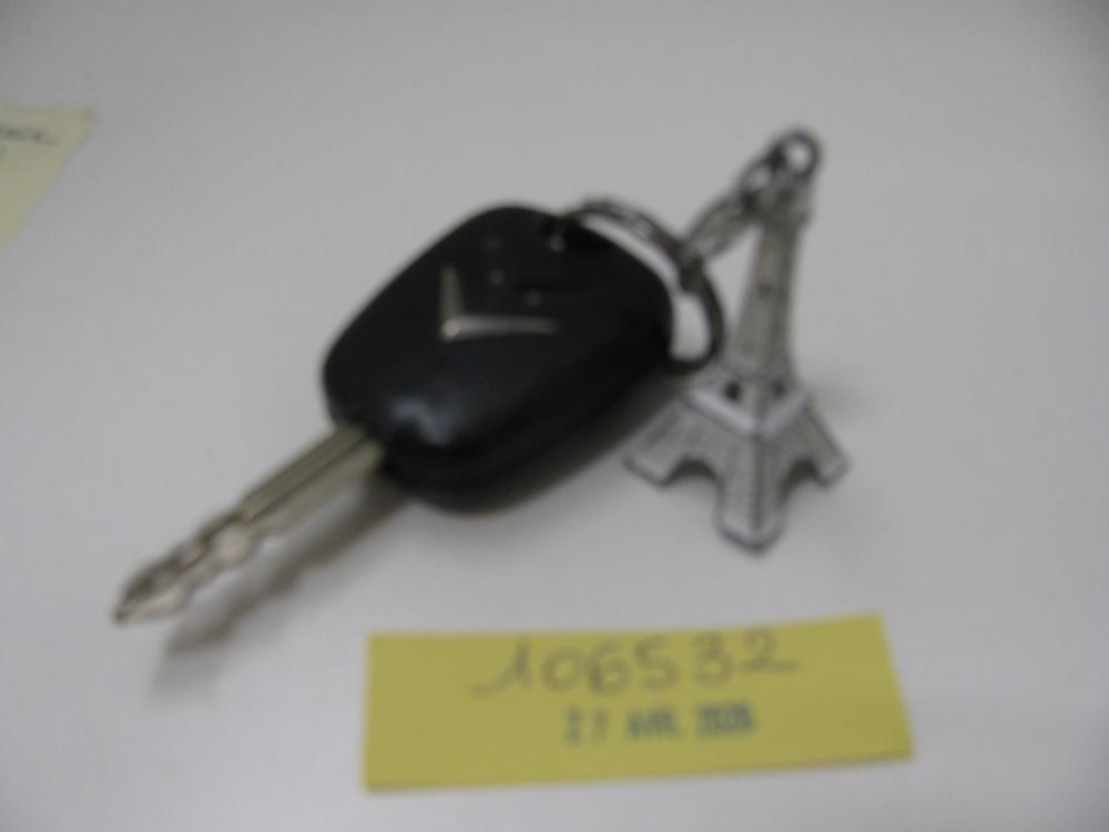 Clés : N° 2026002154 Trouvé(e) le : Mon Apr 27 00:00:00 CEST 2026