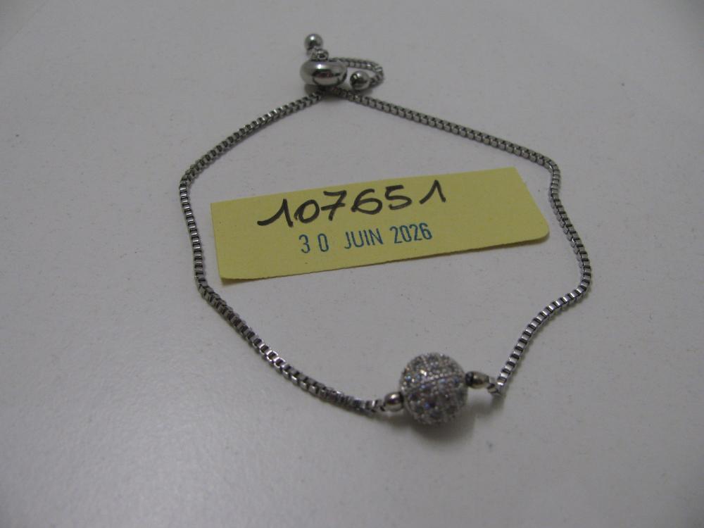Montres et bijoux : N° 2026003273 Trouvé(e) le : Tue Jun 30 00:00:00 CEST 2026