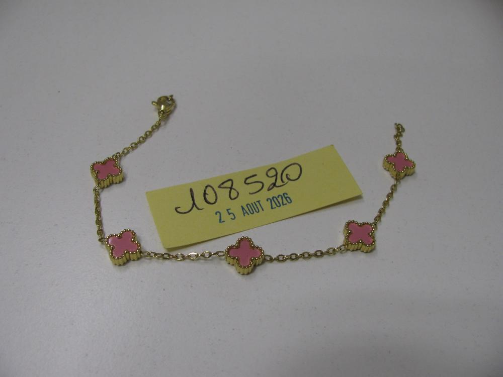 Montres et bijoux : N° 2026004142 Trouvé(e) le : Tue Aug 25 00:00:00 CEST 2026