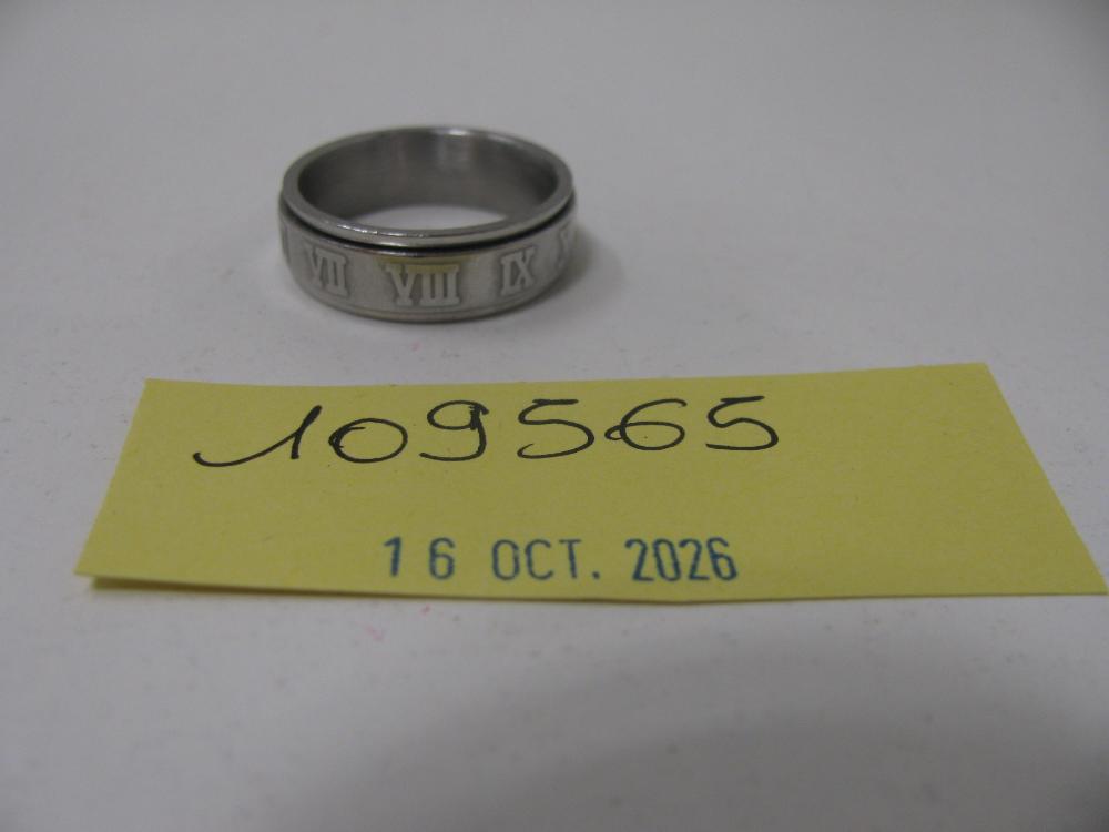Montres et bijoux : N° 2026005187 Trouvé(e) le : Fri Oct 16 00:00:00 CEST 2026